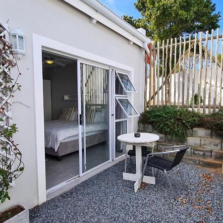 Second Best Accommodation 东伦敦 外观 照片