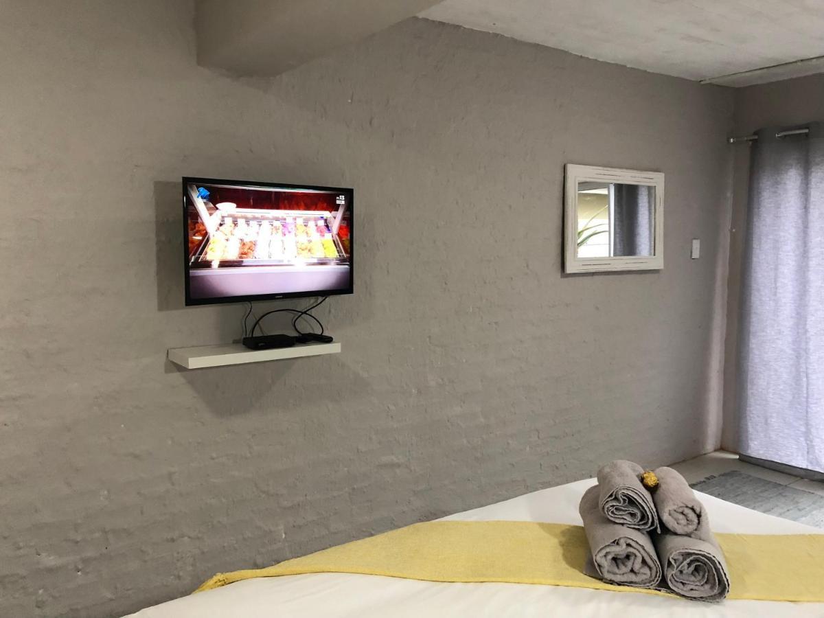 Second Best Accommodation 东伦敦 外观 照片