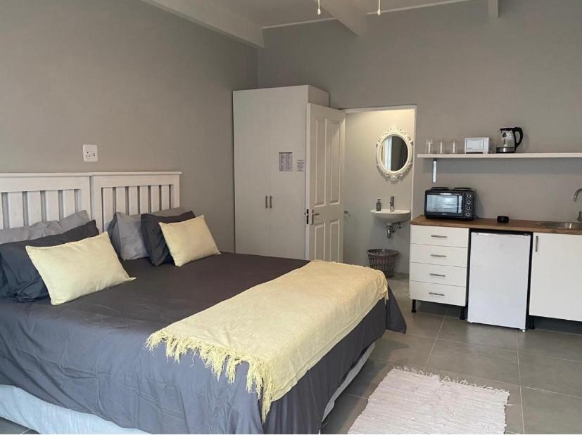 Second Best Accommodation 东伦敦 外观 照片